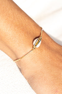 OCEAN SWELLS SHELL BRACELET