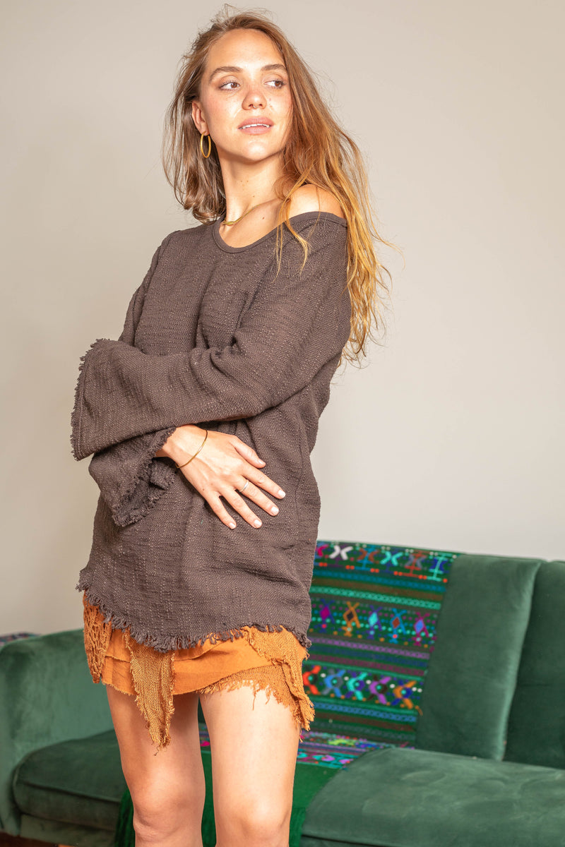 BACK TO NATURE LONG SLEEVE TOP DARK BROWN