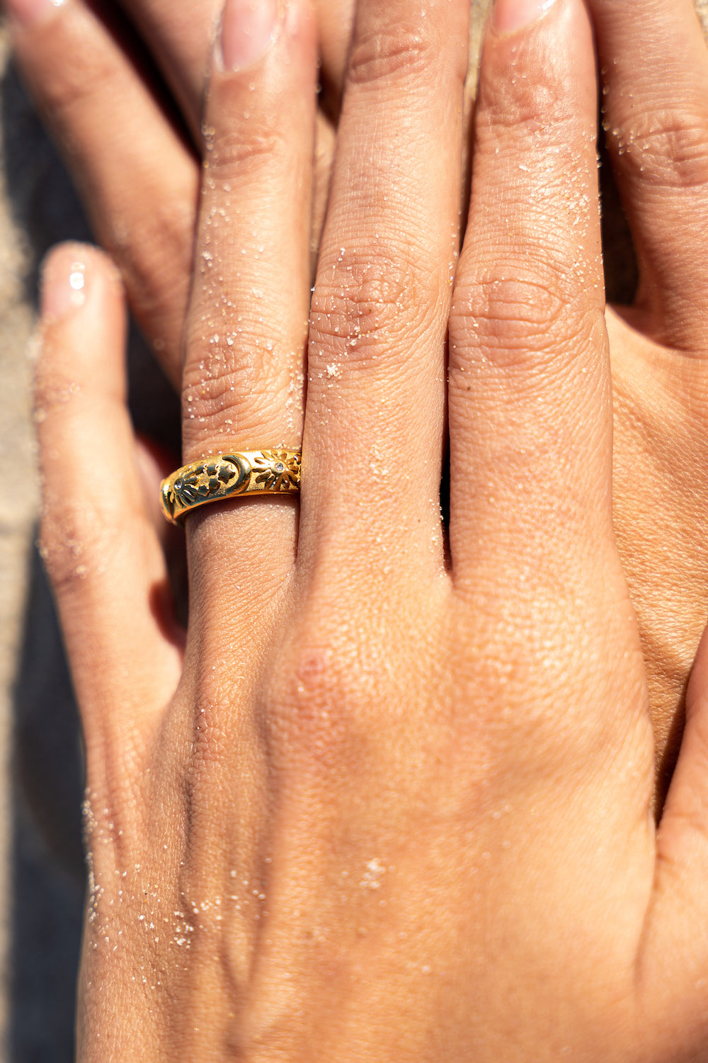 MOONRISE RING