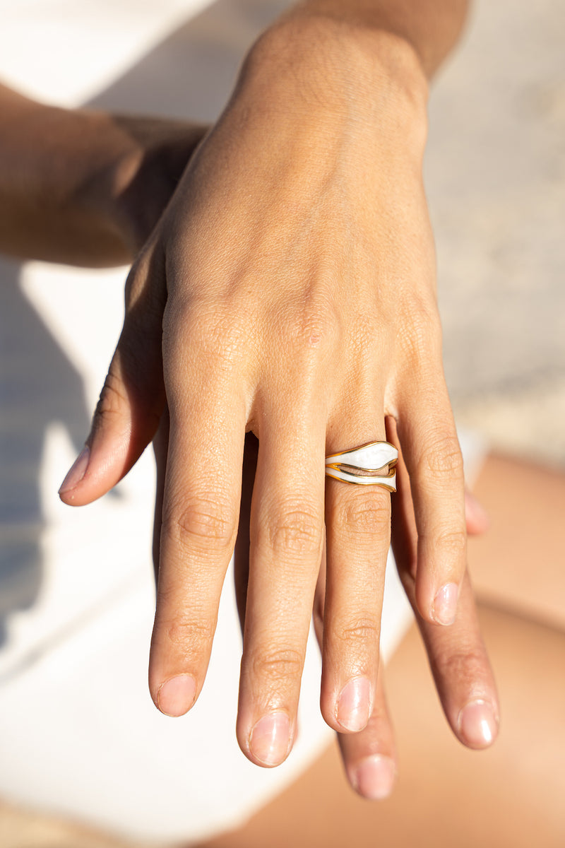 SUNSET WAVE RING