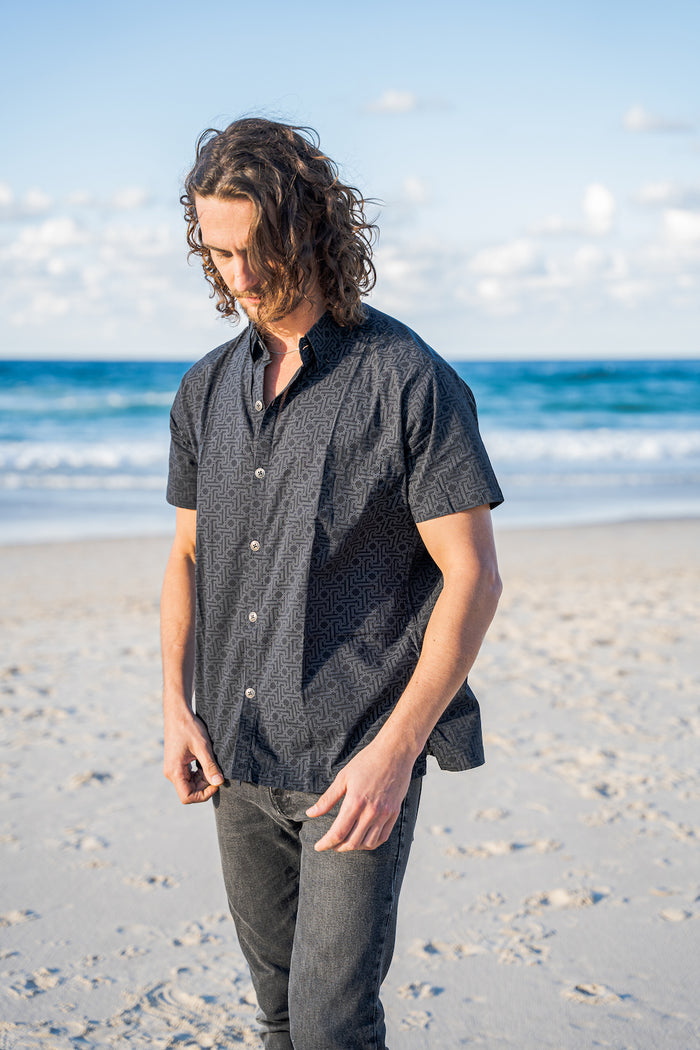 SACRED SYMMETRY SHIRT SHORT SLEEVE SHIRT