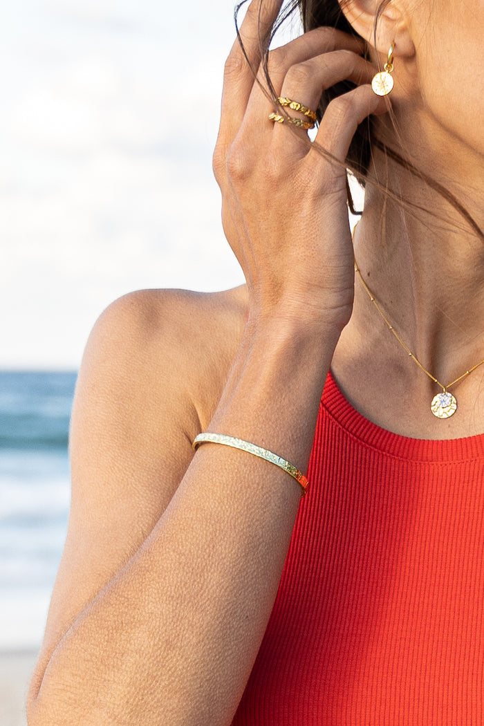 DIANA TEXTURED BRACELET