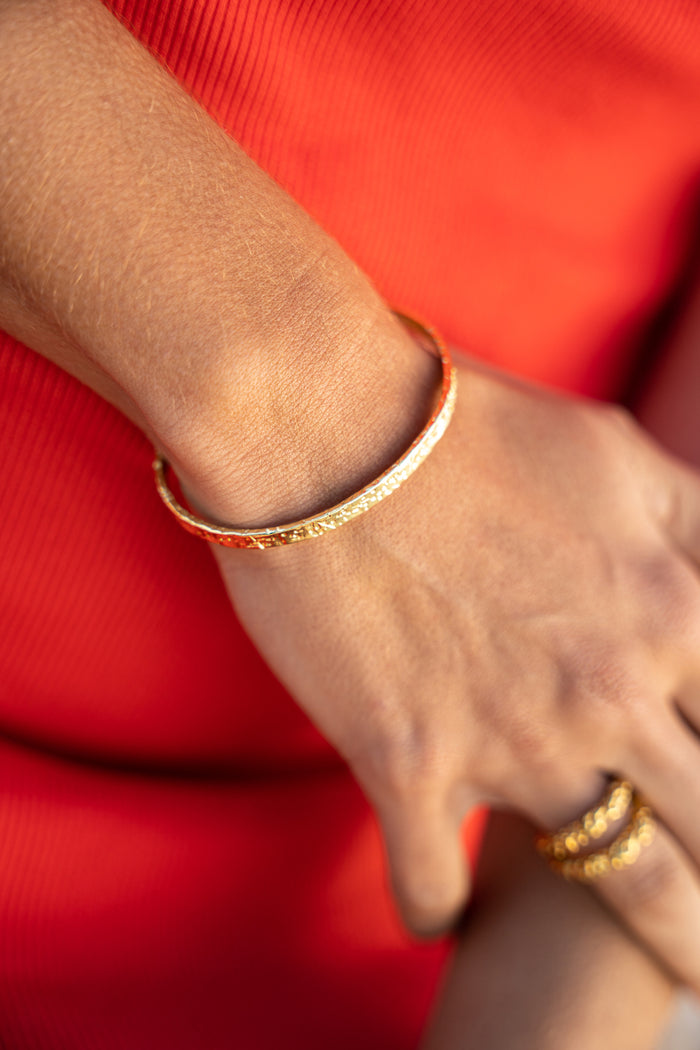 DIANA TEXTURED BRACELET