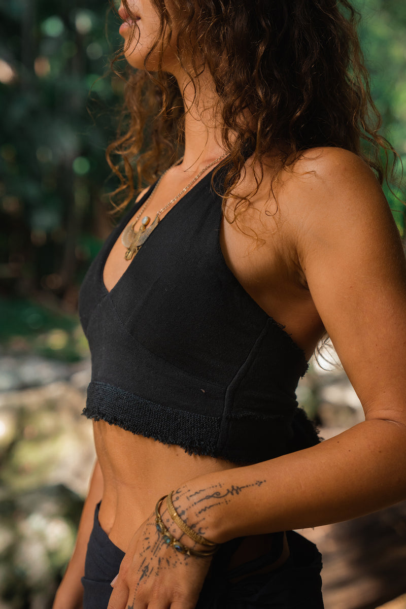 AJAYA CROP TOP BLACK