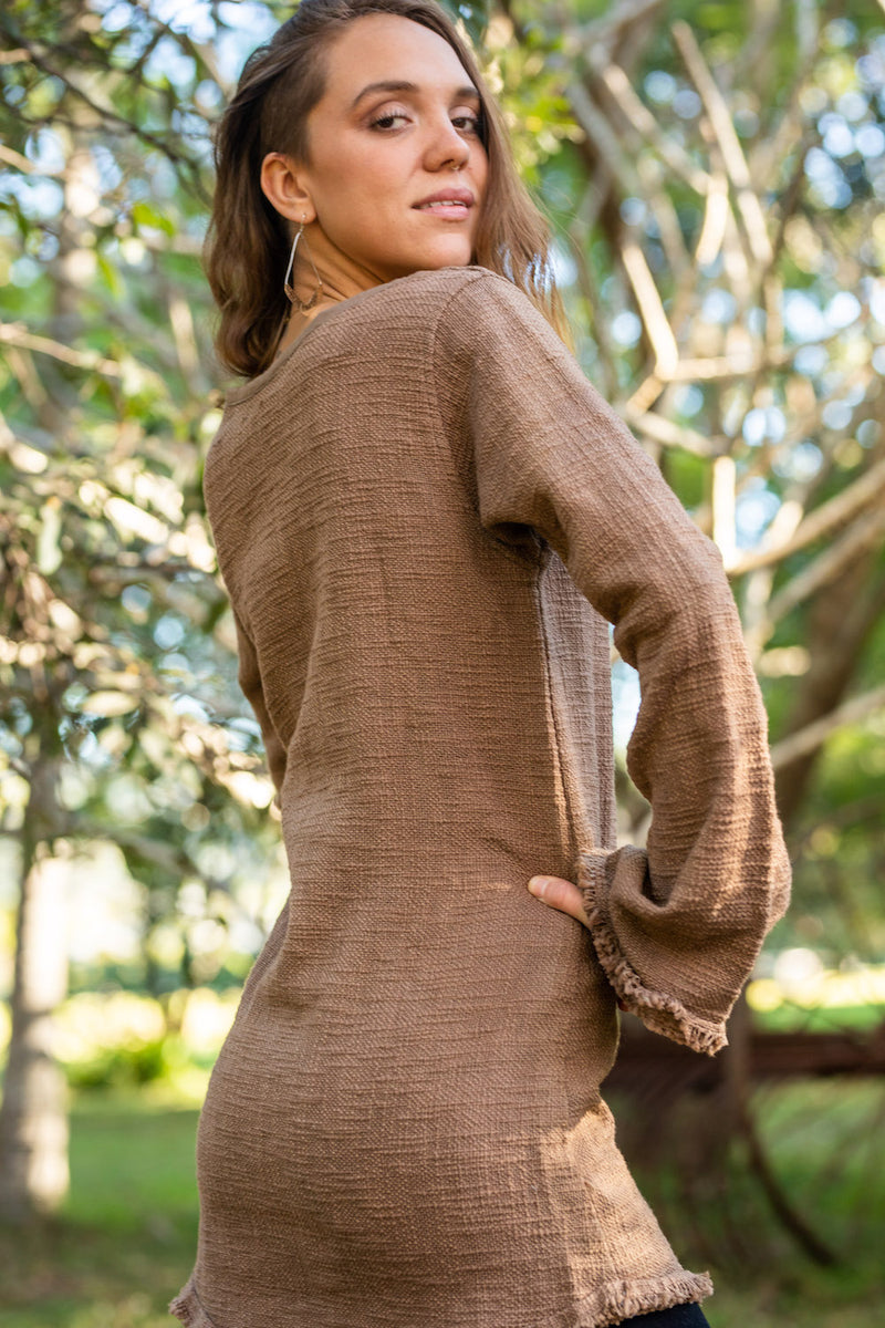 BACK TO NATURE LONG SLEEVE TOP in BROWN