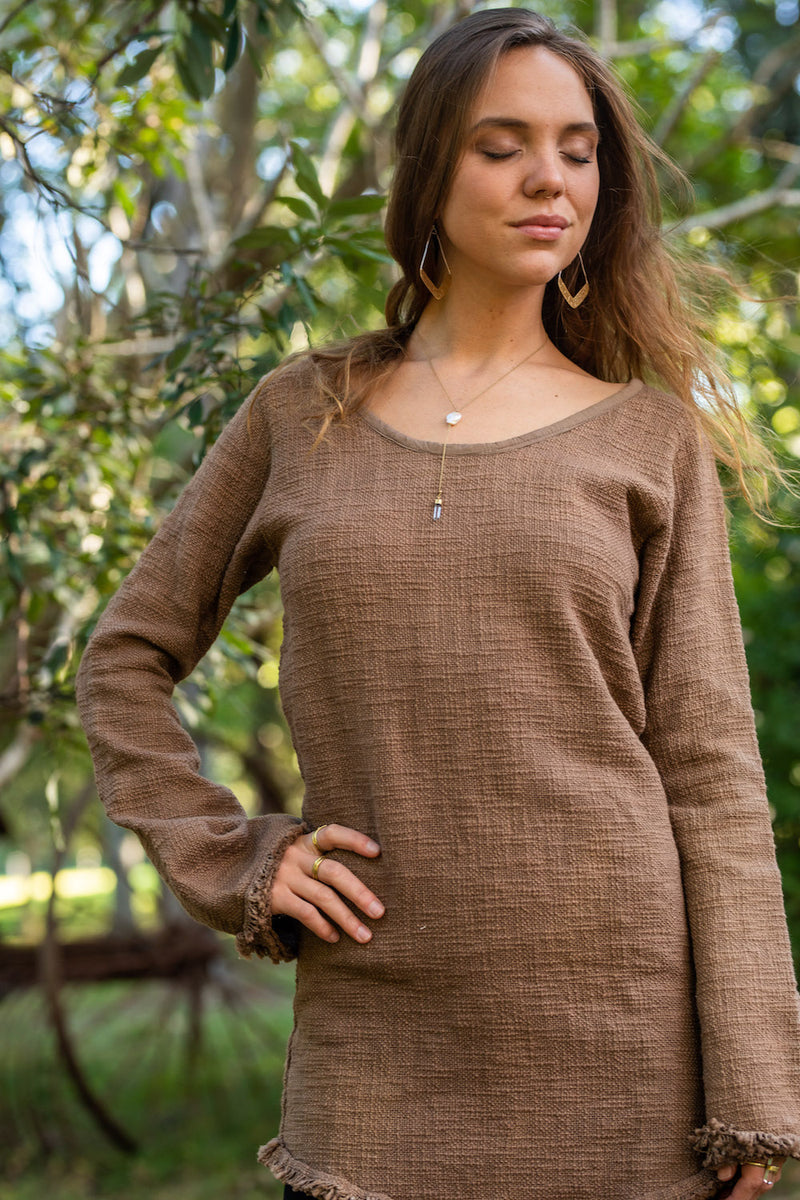 BACK TO NATURE LONG SLEEVE TOP in BROWN